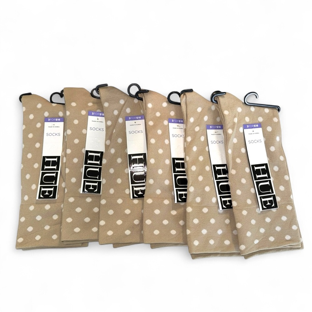 Hue Ultrasmooth Chino Beige Polka Dot Socks Womens One Size Fits Most 6 Pair New